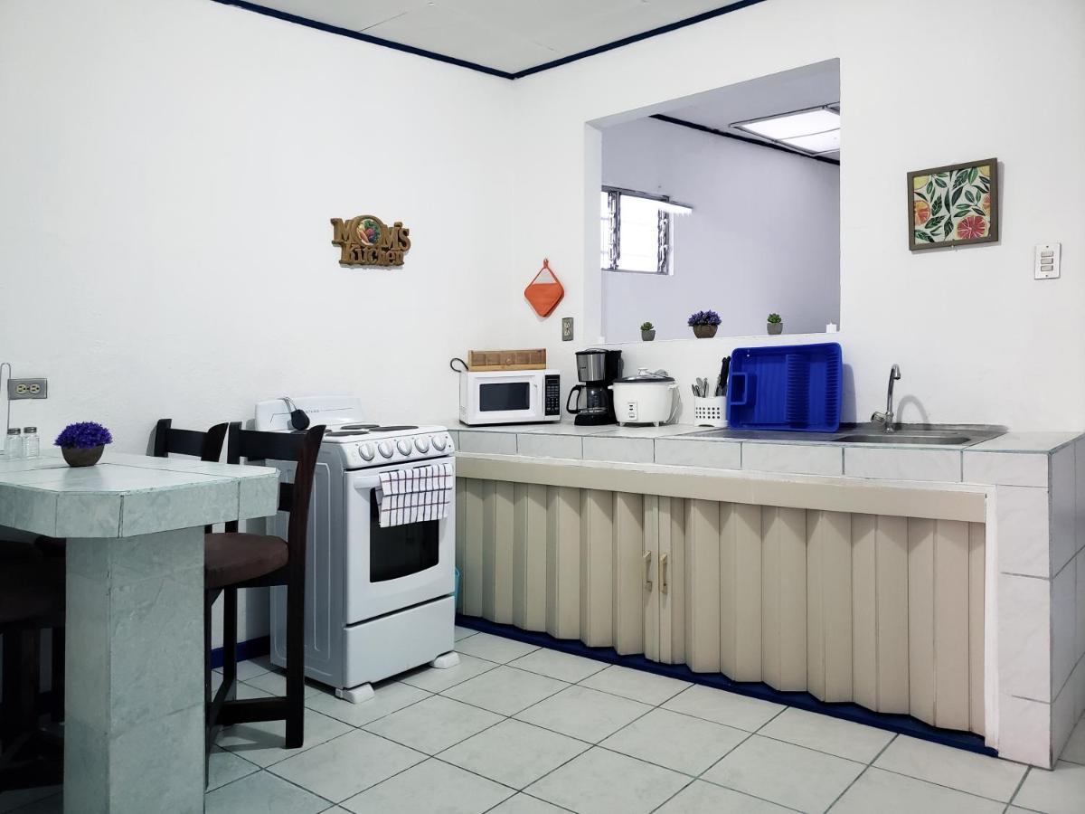 Entire Comfy For You, 5 Min Sjo Airport Appartement